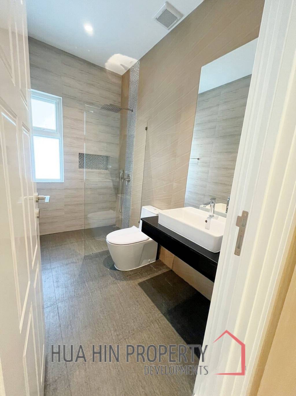 3 Bed 3 Bath 194.13 SQ.M Aria 3 Hua Hin