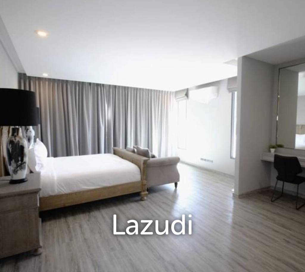 HUA HIN SEA VIEW : 3 storey 7 bed pool villa close to the beach