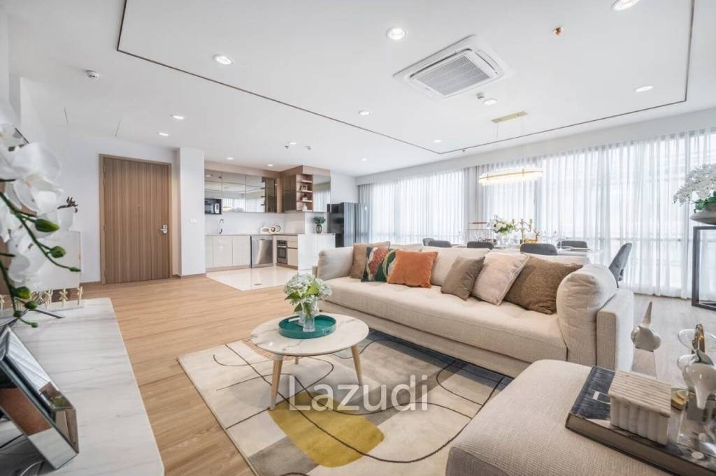 4 Bed 4 Bath 229 SQ.M at Sathorn 111