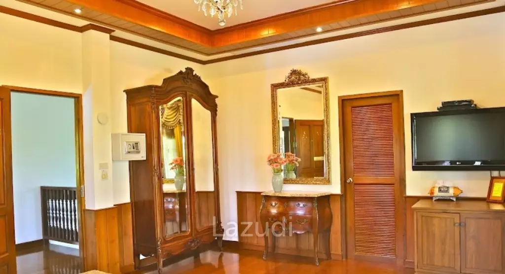 4-Star Luxury Boutique Resort with license