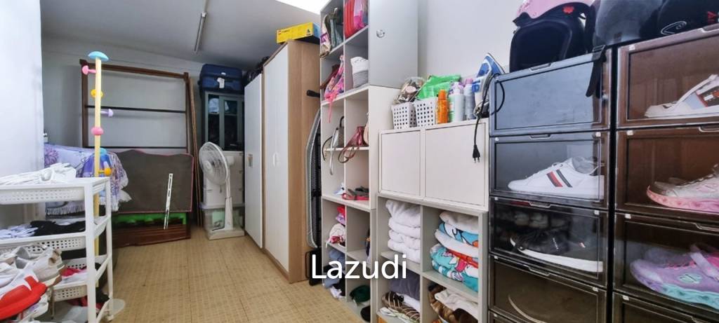 4 Beds 3 Baths 212 SQ.M. Pattaya Lagoon Resort