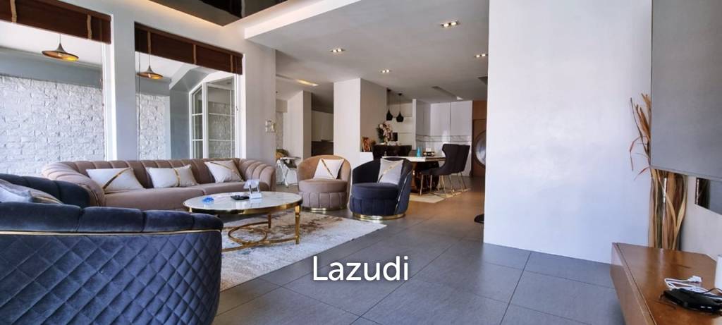 4 Beds 3 Baths 212 SQ.M. Pattaya Lagoon Resort