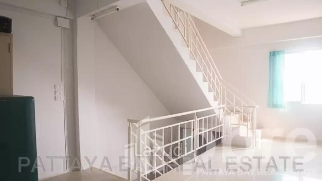 Double Shop House For Sale In Pattaya East