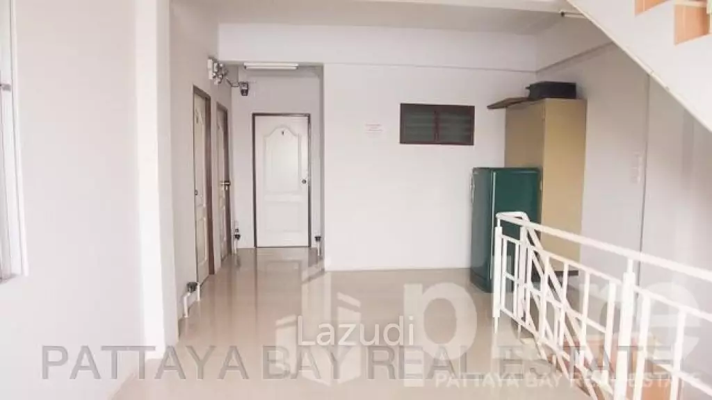 Double Shop House For Sale In Pattaya East