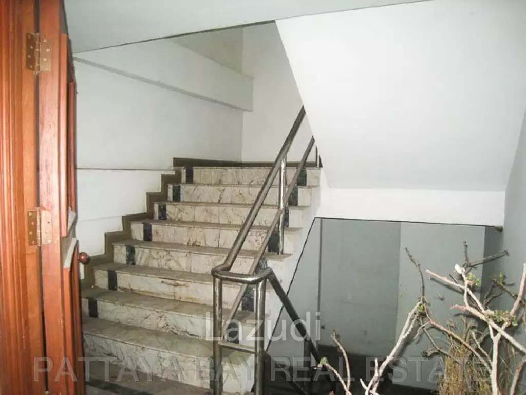 Wonderful Hotel in Central Pattaya For Sale