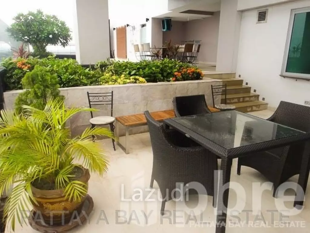 5 Bed 9 Bath 960 SQ.M Penthouse at Northshore