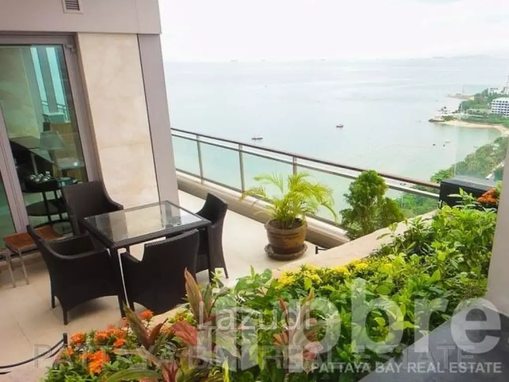 5 Bed 9 Bath 960 SQ.M Penthouse at Northshore