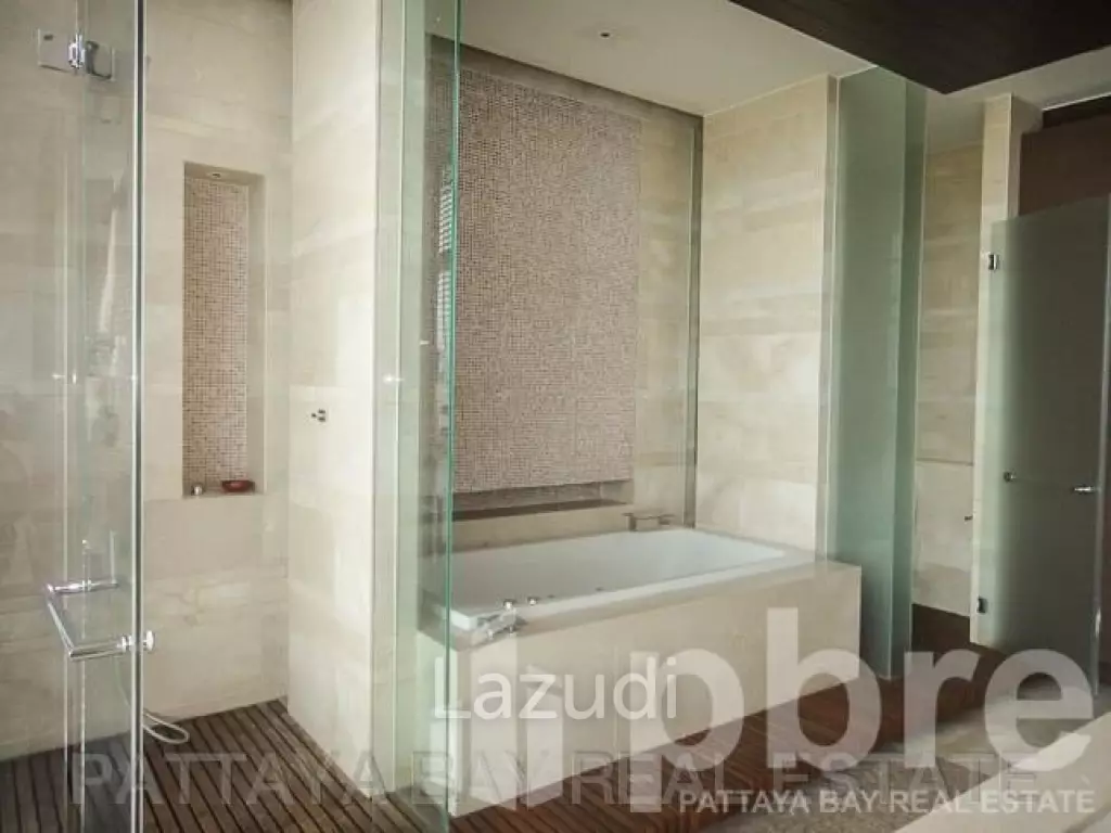 5 Bed 9 Bath 960 SQ.M Penthouse at Northshore