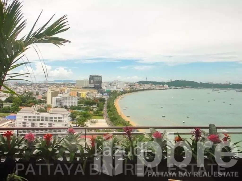 5 Bed 9 Bath 960 SQ.M Penthouse at Northshore