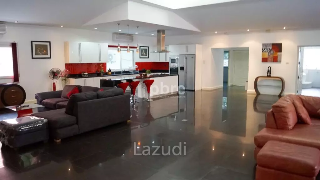 Miami Pool Villa For Sale