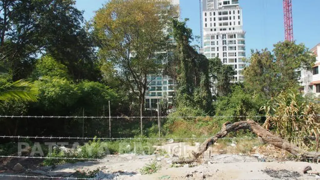 Land For Sale Cosy Beach Pratumnak
