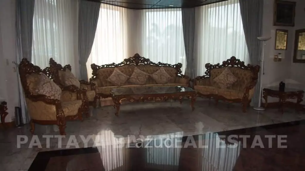 Pratumnak Grand Pool Villa House For Sale