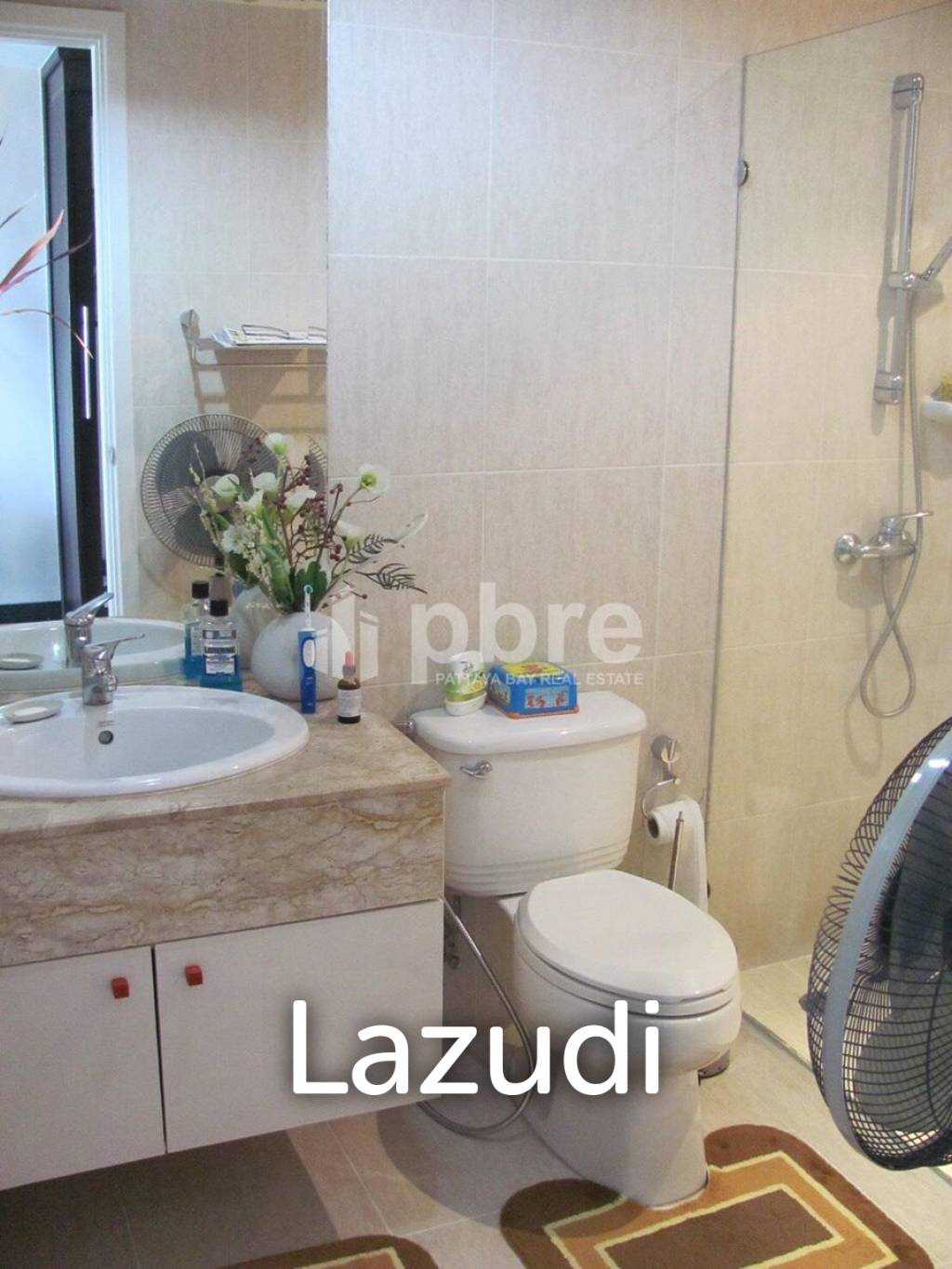 Stunning Condo at Regent Pratumnak, Chonburi