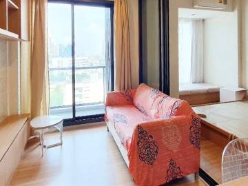 1 Bedroom 1 Bathroom 32 SQ.M M Jatujak