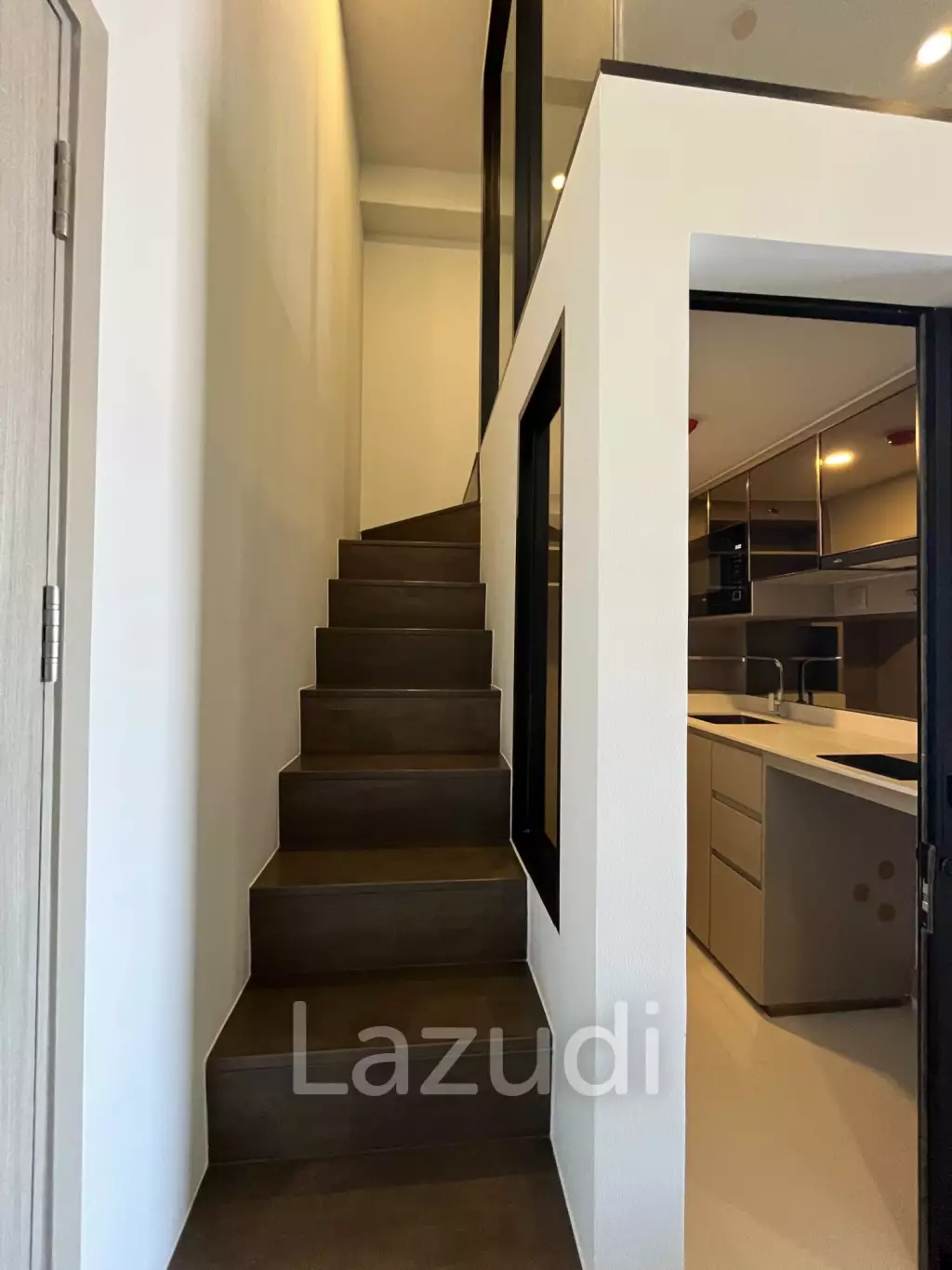 1 Bed Plus 1 Bath 35.90 SQ.M Park Origin Ratchathewi
