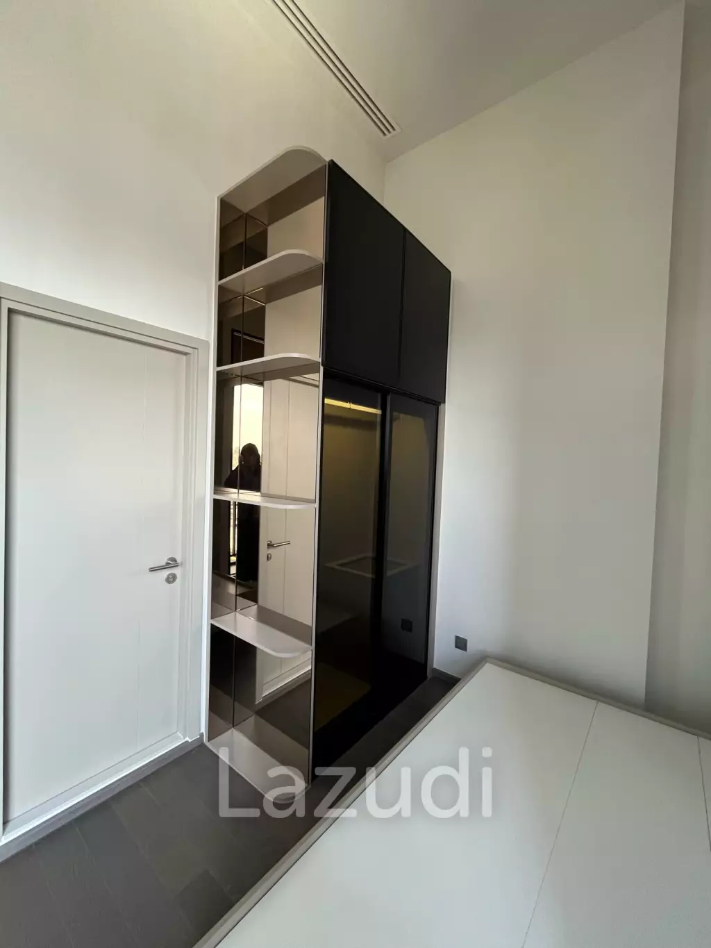1 Bed Plus 1 Bath 35.90 SQ.M Park Origin Ratchathewi