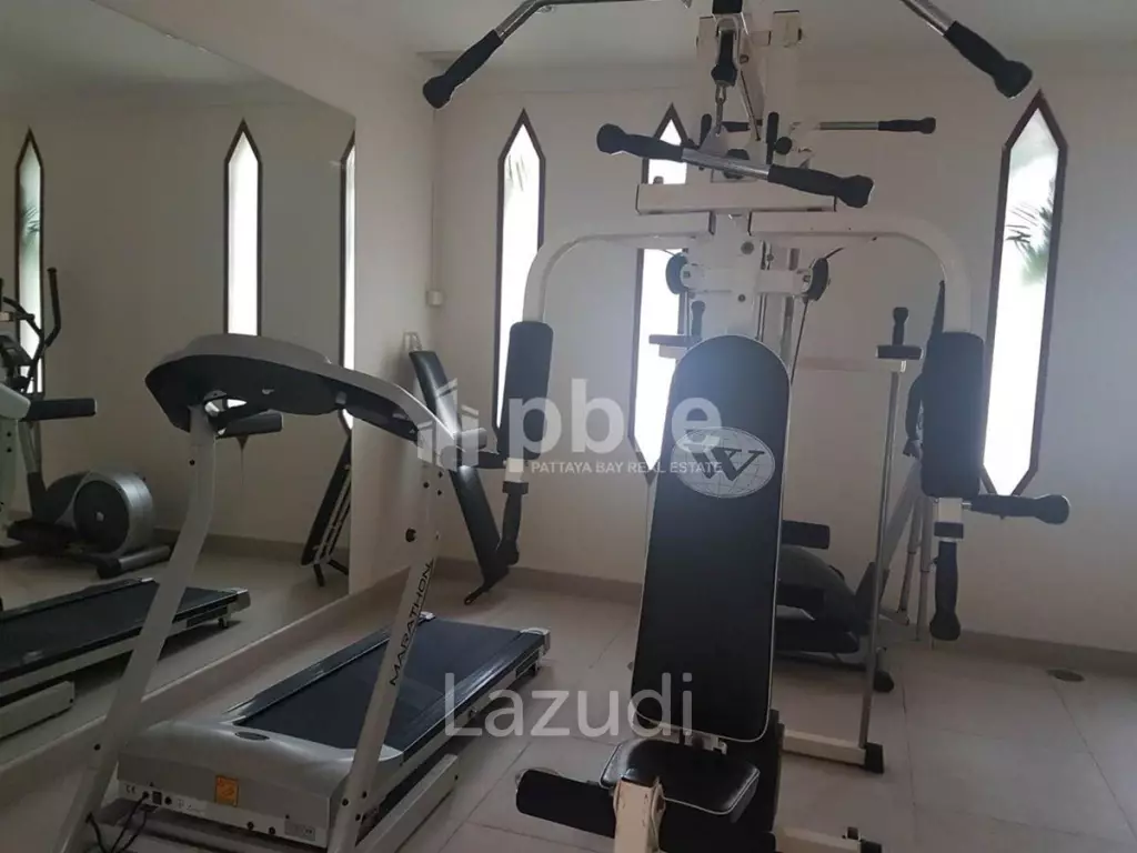 Jomtien Village with Fully Furnished for Sale