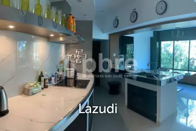 5 Bed 3 Baths 385 SQ.M Jomtien Plaza Condotel