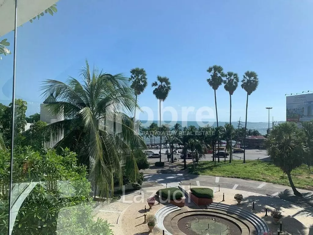 5 Bed 3 Baths 385 SQ.M Jomtien Plaza Condotel