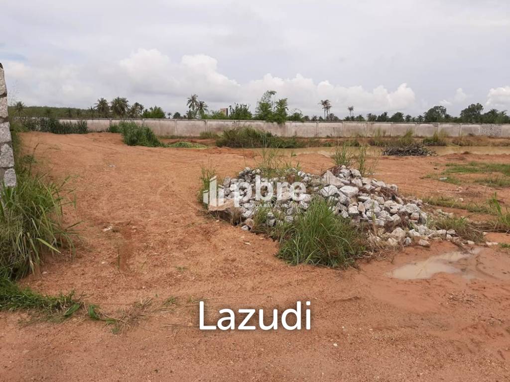 Land for sale 15 Rai Takhian Tia