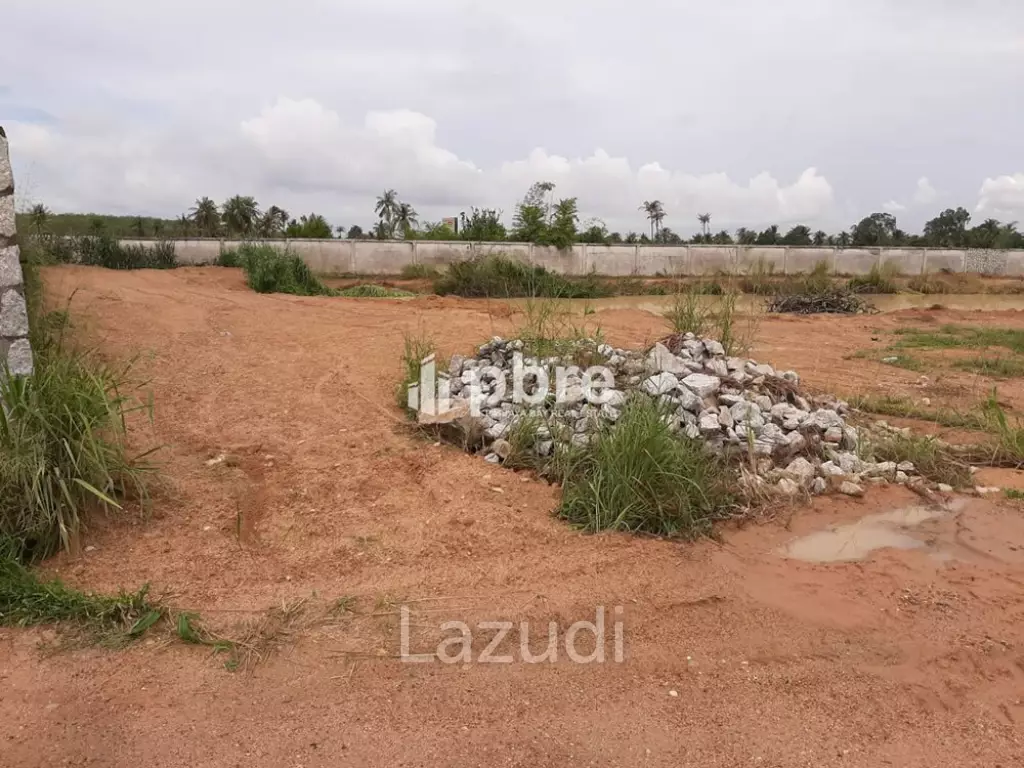 Land for sale 15 Rai Takhian Tia