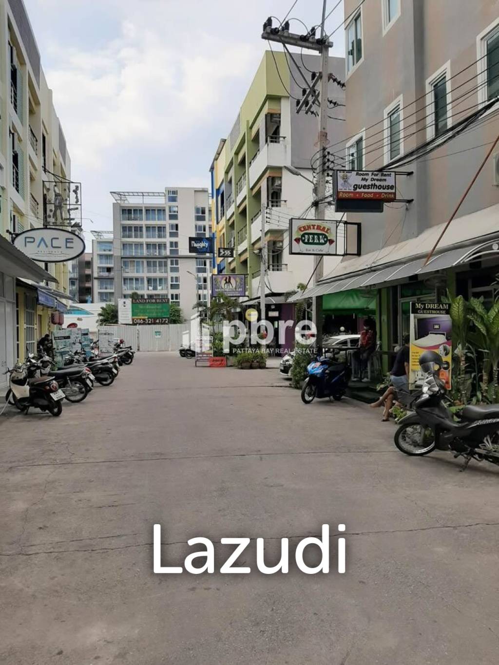 Town House For Sale In Soi Buakhao