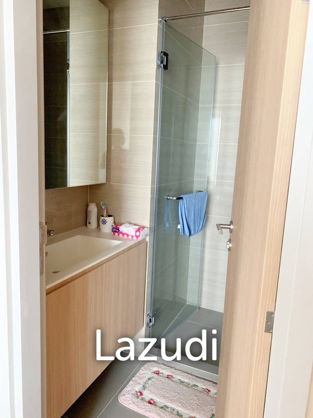 1 Bedroom 1 Bathroom 32 SQ.M M Jatujak