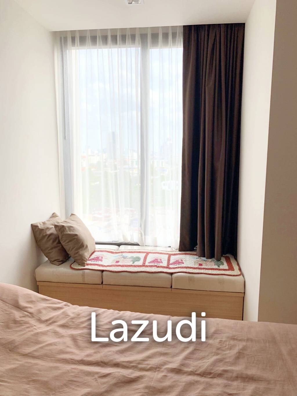 1 Bedroom 1 Bathroom 32 SQ.M M Jatujak