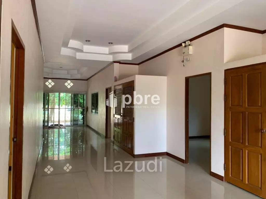 Pool Villa in Huay Yai For sale