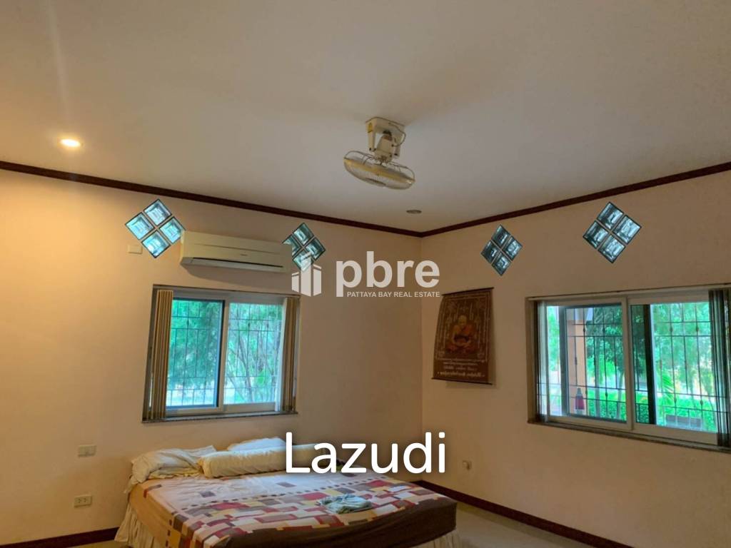 Pool Villa in Huay Yai For sale