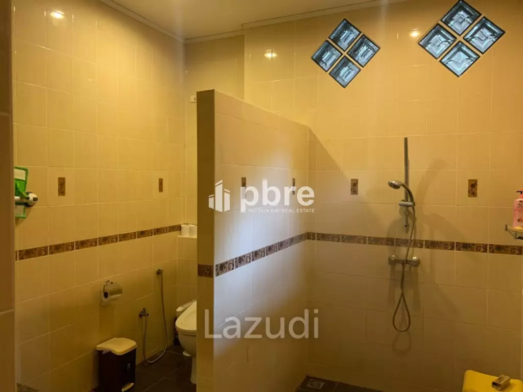 Pool Villa in Huay Yai For sale