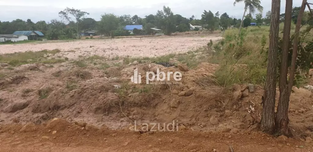 Land in Mabprachan area For sale