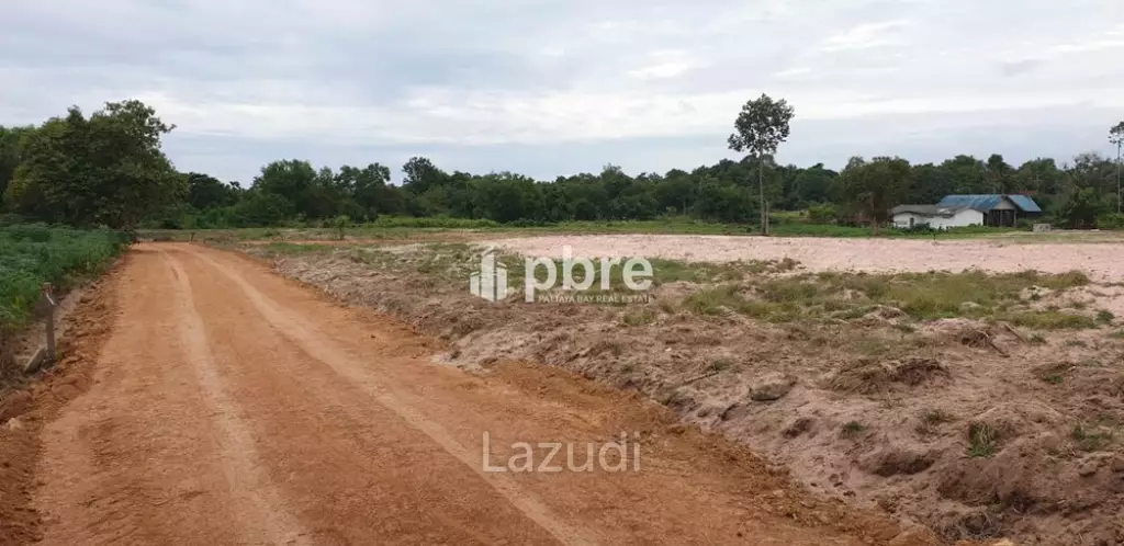 Land in Mabprachan area For sale