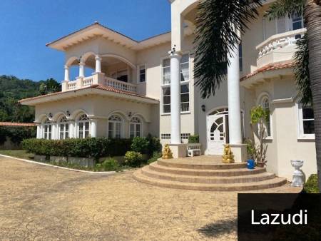 Grand Luxury 5 Bed Pool Villa