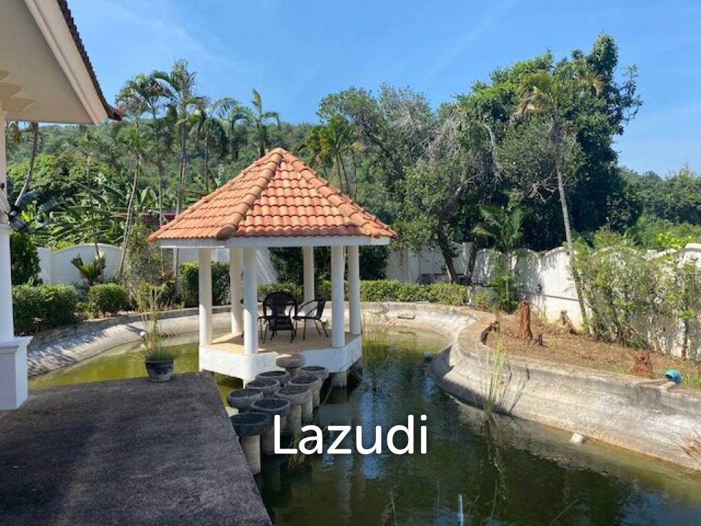 4,000 Sqm 5 Bed 6 Bath Villa For Sale