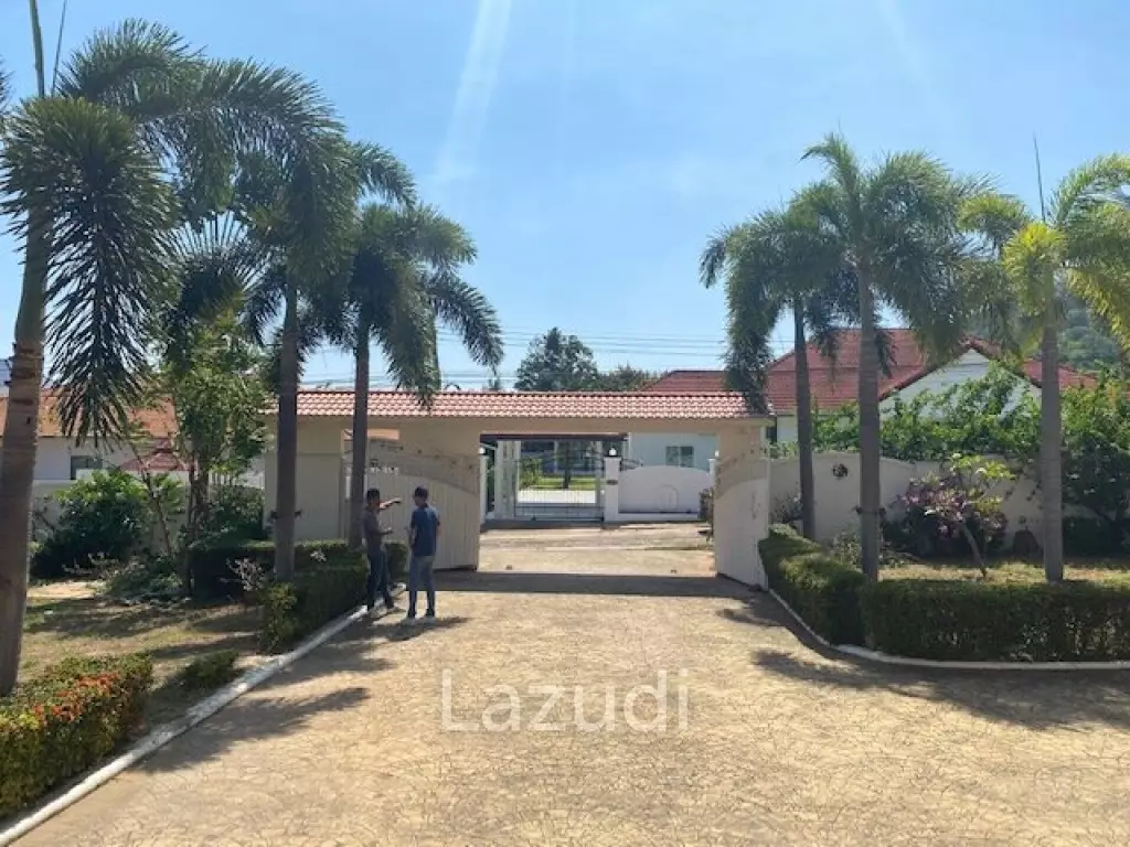 Grand Luxury 5 Bed Pool Villa