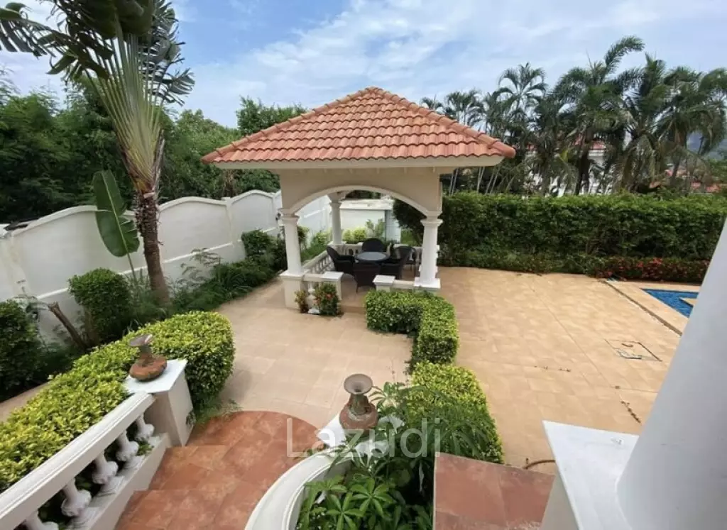 Grand Luxury 5 Bed Pool Villa