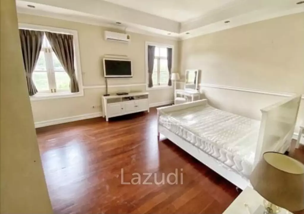 Grand Luxury 5 Bed Pool Villa