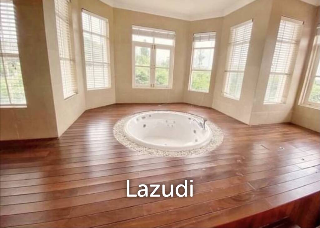 4,000 Sqm 5 Bed 6 Bath Villa For Sale