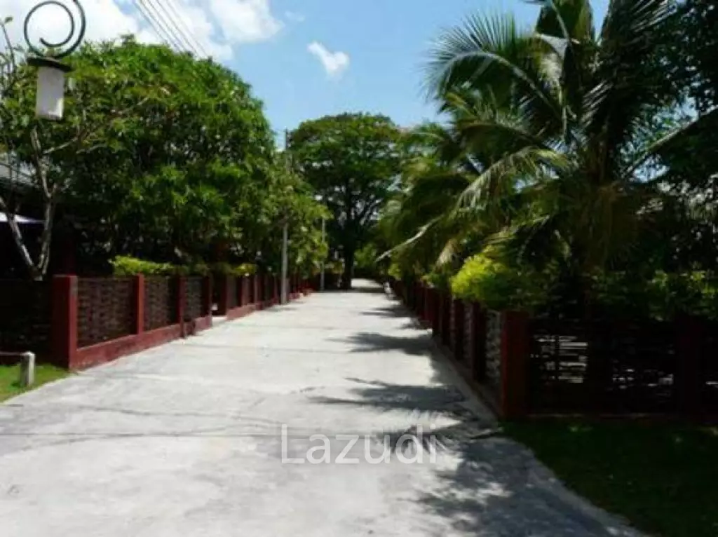 Good Value 3 bed pool villas at The Residence