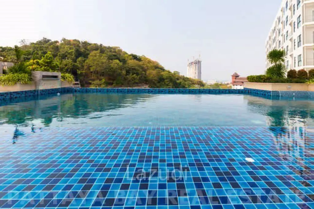 2 Bedroom 2 Bathroom 67 SQ.M Axis Condo