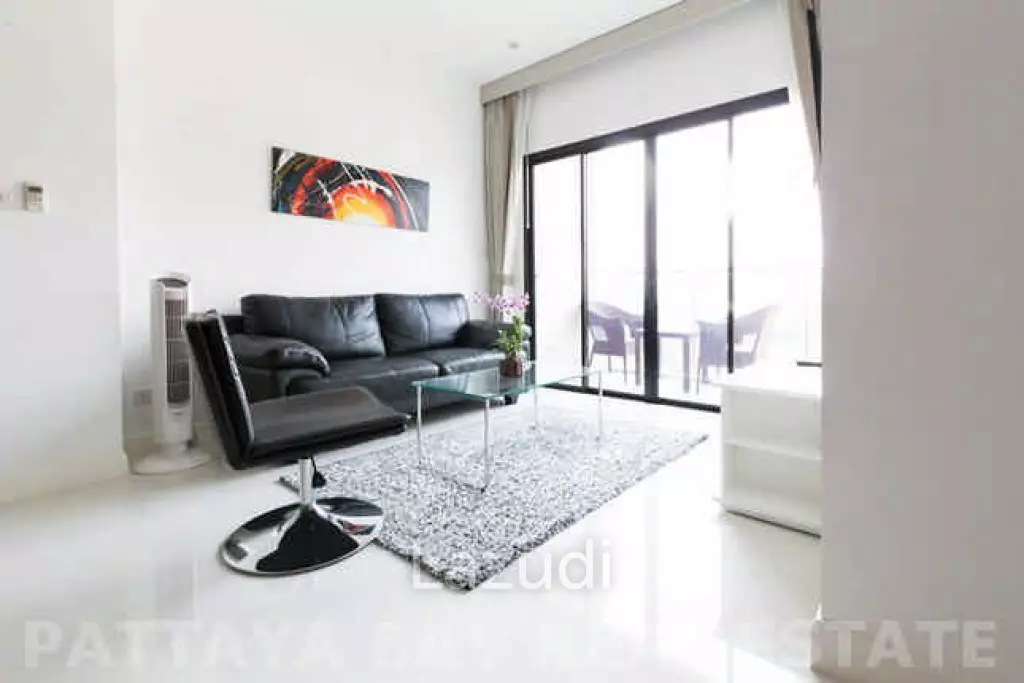 2 Bedroom 2 Bathroom 67 SQ.M Axis Condo