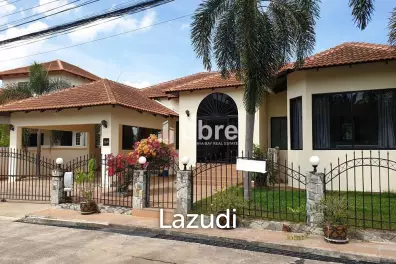 Paradise Villa House for Sale in Jomtien