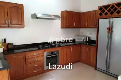Paradise Villa House for Sale in Jomtien