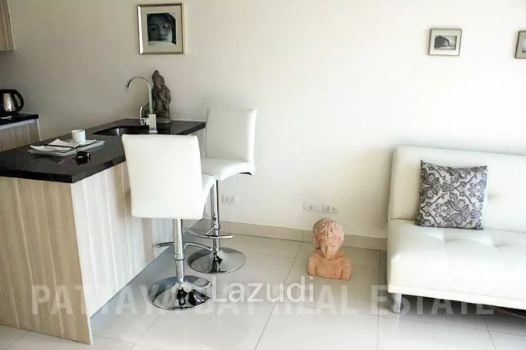 1 Bed 1 Bath 42 SQ.M Laguna Bay 1 Condo