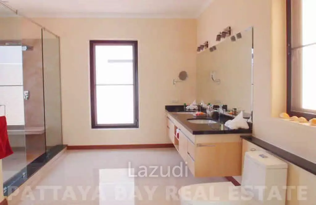 Luxury 4 Bedroom Pool Villa for Sale