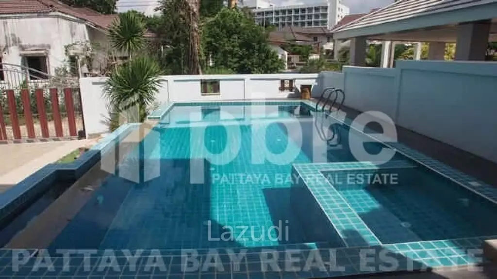Jomtien Pool Villa For Sale