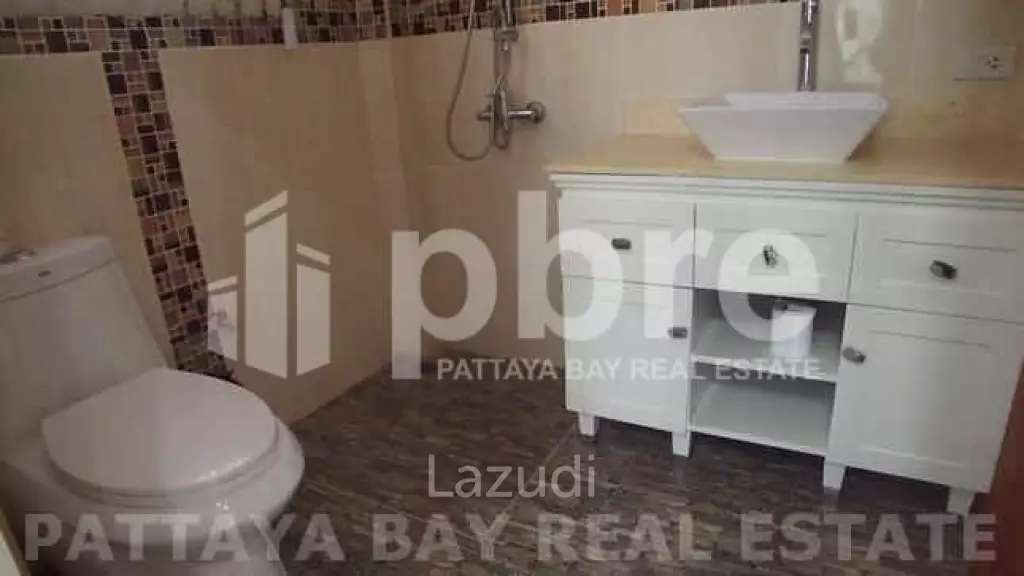 Jomtien Pool Villa For Sale