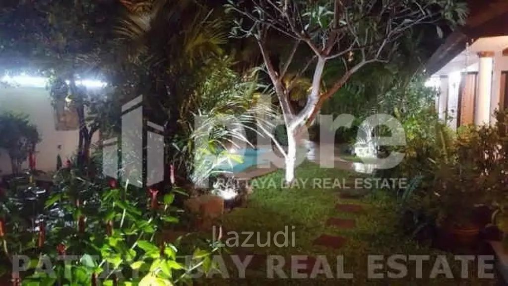 Pratumnak Pool Villa For Sale