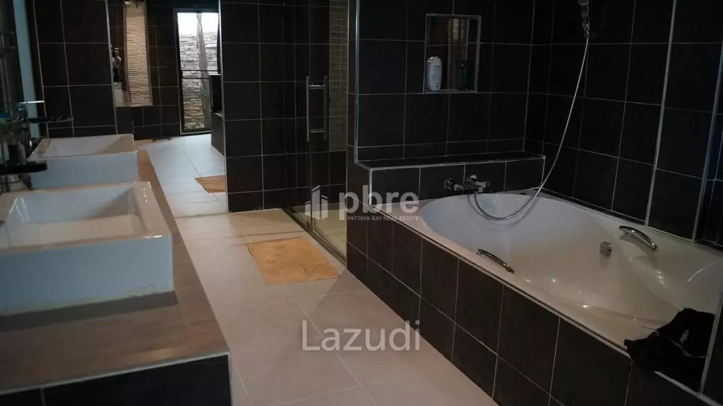Pattaya Hill 2 Pool Villa for Sale